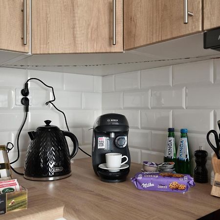 Espresso Apartment Near Chopin Airport Warsaw Exterior photo